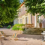 بيت للعطل Converted Wool Mill With Pool Near Salagou