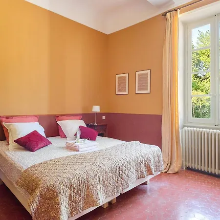 Сasa de vacaciones Converted Wool Mill With Pool Near Salagou